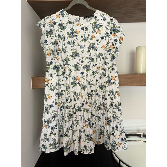 Zara Floral, Ruffle Dress - Picture 2 of 9